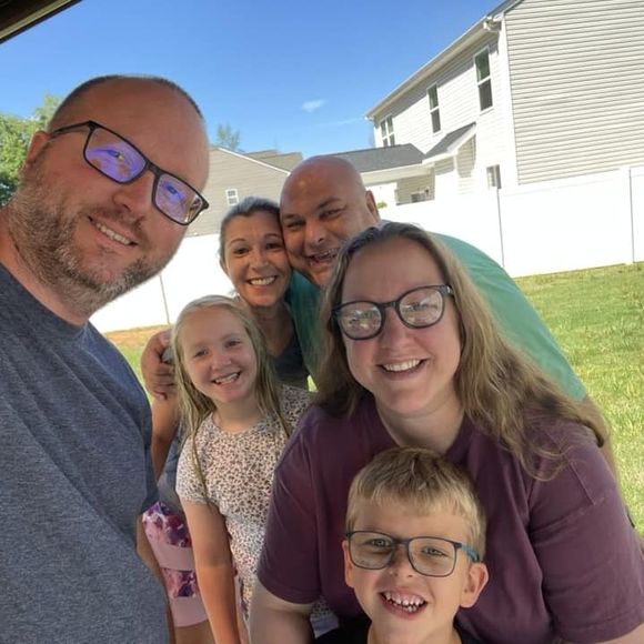 Meet your Posher, Megan - Picture 1 of 1